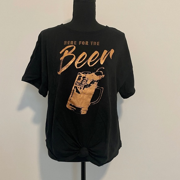 Shyanne graphic short sleeve tee, Black with metallic copper graphic, L, EUC - Picture 1 of 9